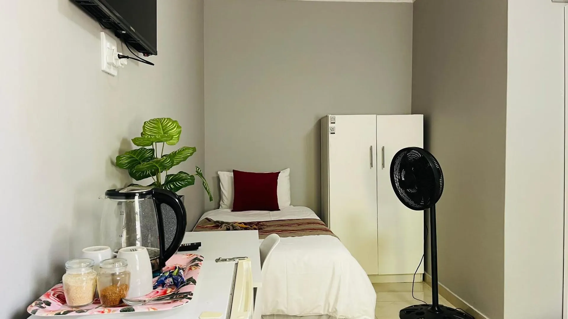Maita Guest Hotel Cape Town South Africa